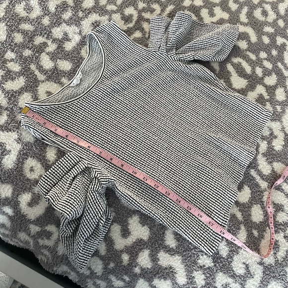 Club Monaco Striped Open Shoulder top - Picture 5 of 7